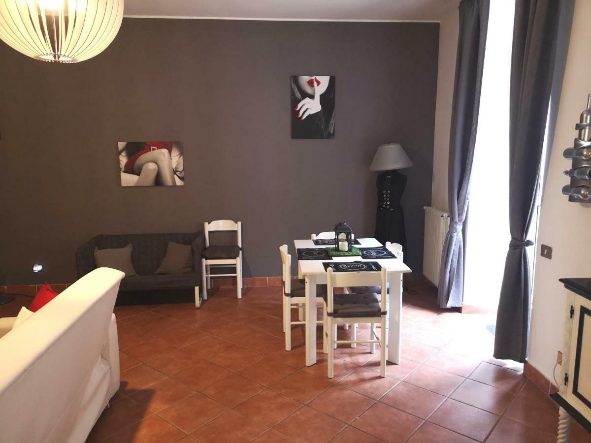 דירות רומא Chic 'N Charme Trastevere Terrace מראה חיצוני תמונה